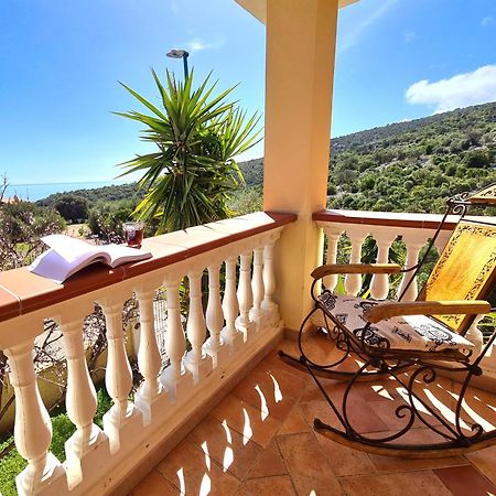 Vista Mare E Montagna Cala Gonone Exterior foto